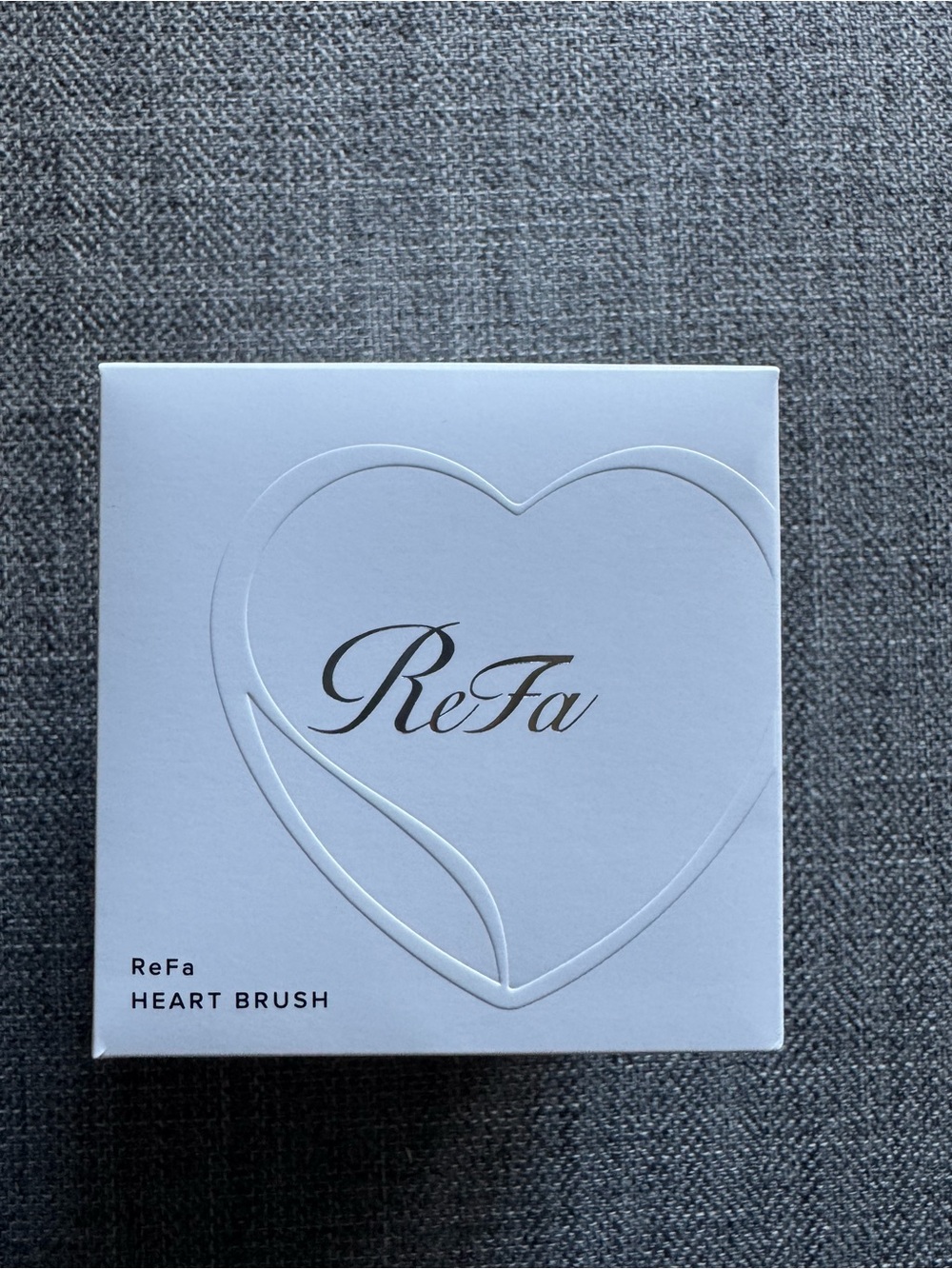 ReFa Heart-Shaped Detangling Brush Rose Gold - Picture 2 of 8